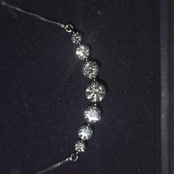 1 CT. T.W. Lab-Grown Diamond Graduated Necklace in 14K White Gold - Picture 4 of 9